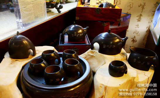 象山水月茶具