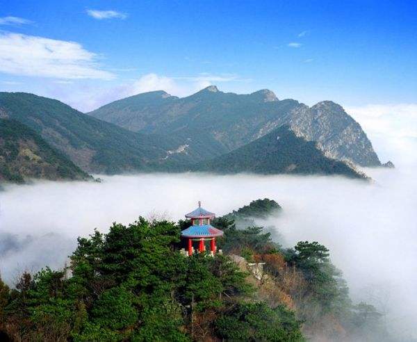 旅游,不想报团,怕时间太赶,打算自助游,但由于人生地不熟的,庐山景区