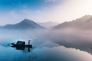 ������˫��6���Ρ�4��13�� ������������ ��������һ����Ȫ