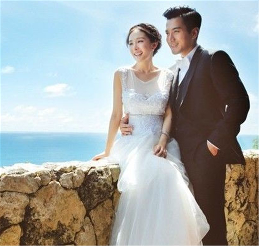 婚纱照头像_婚纱照头像女(2)