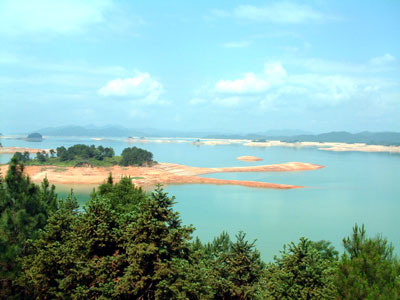 河源葉園溫泉度假村,萬綠谷原始生態風景區兩日遊